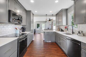 Kitchen Renovation Service in Milwaukee