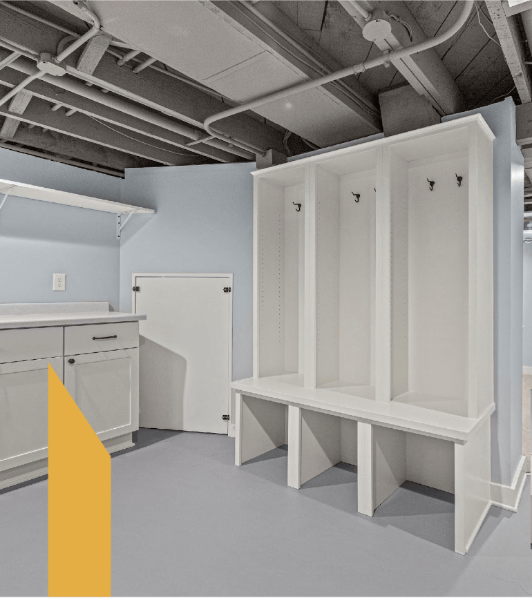 mudroom-basement-remodel-cor
